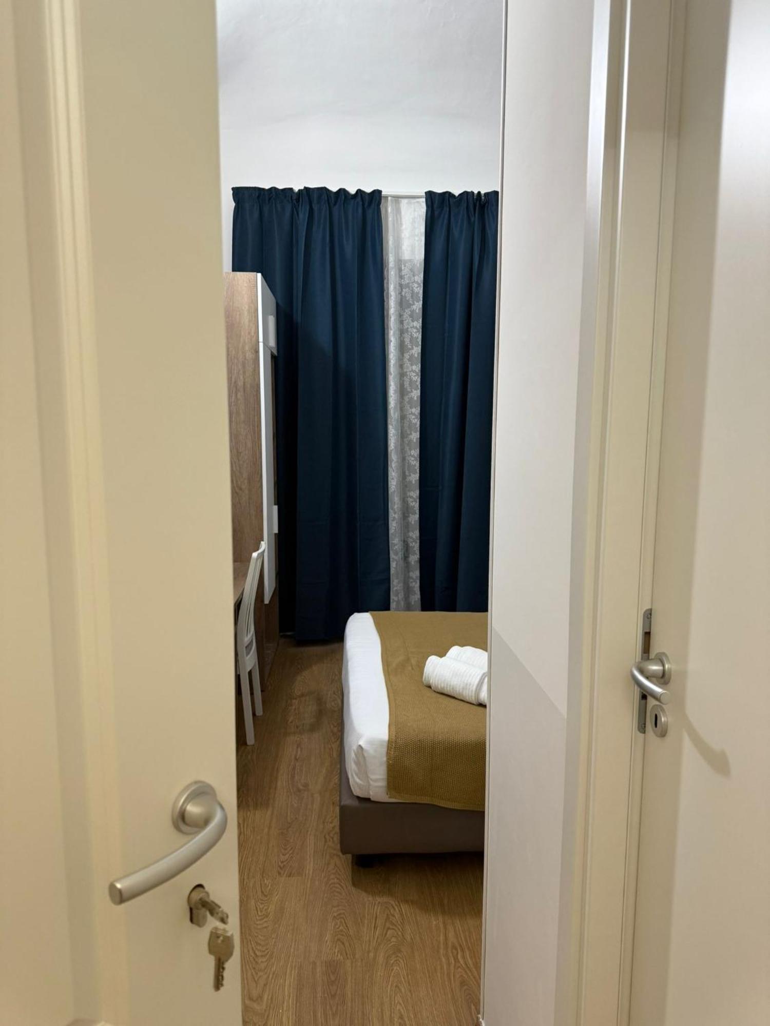 Conte Guesthouse Rome Exterior photo